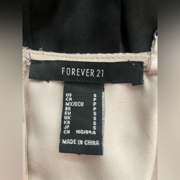 UNUSED! tan party top - Picture 4 of 4